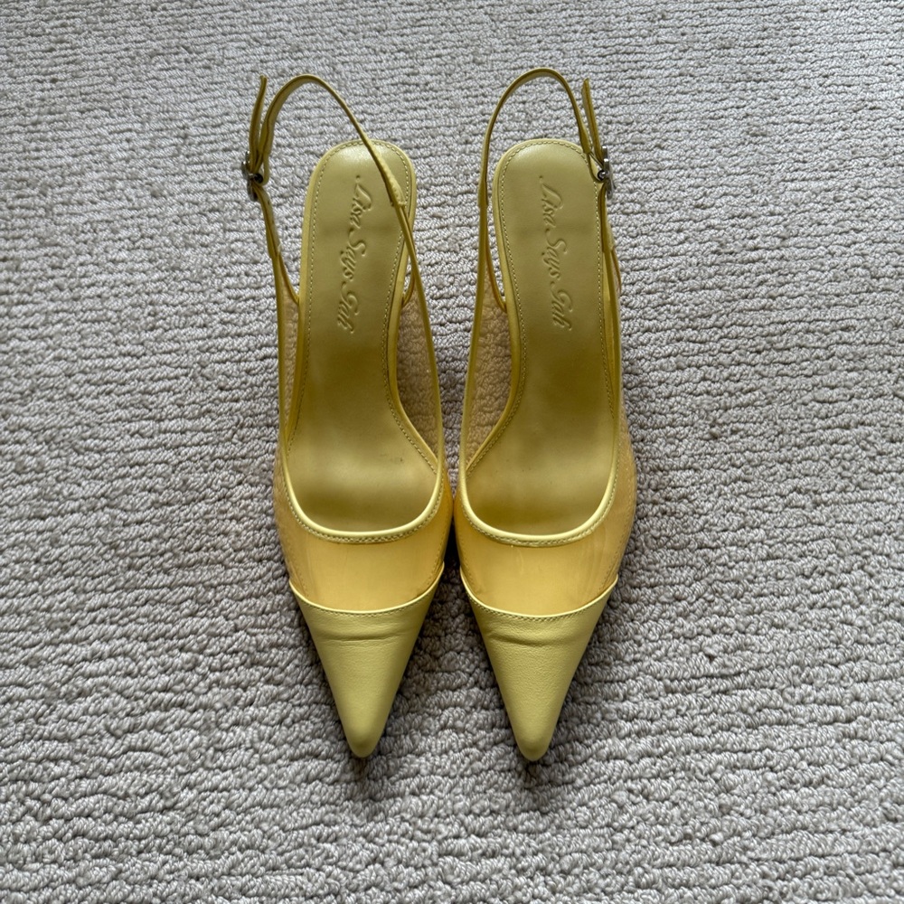 Lisa Says Gah Crystal Pointy Heel - Polly Pocket™ Yellow